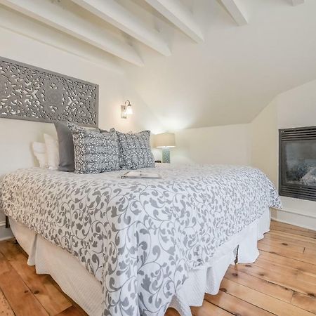 St Andrew Suites Fergus ภายนอก รูปภาพ